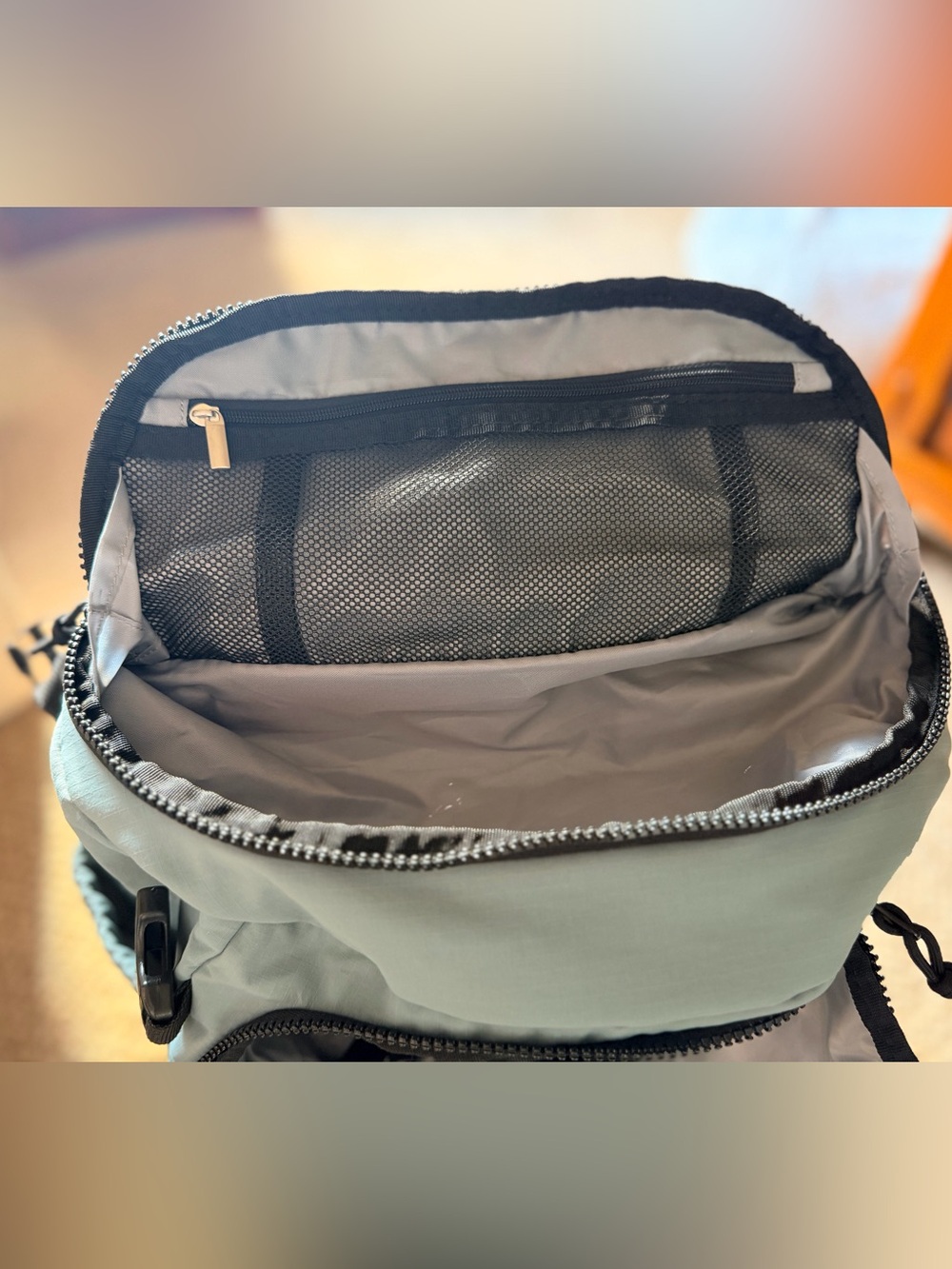 Bagsmart Blue expandable blast Travel Backpack - Picture 3 of 4